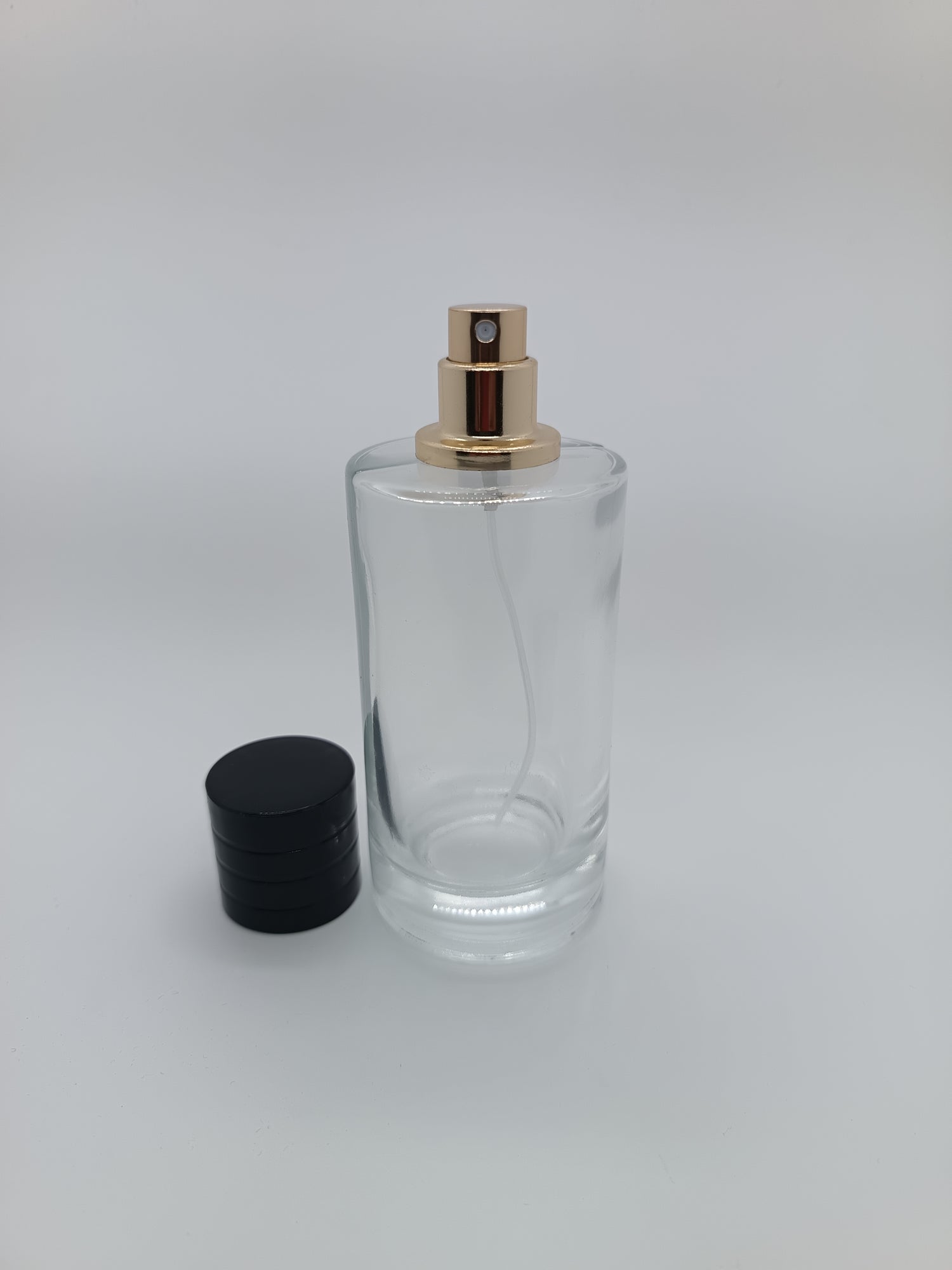 Empty screw cap perfume spray bottle black lid 100ml