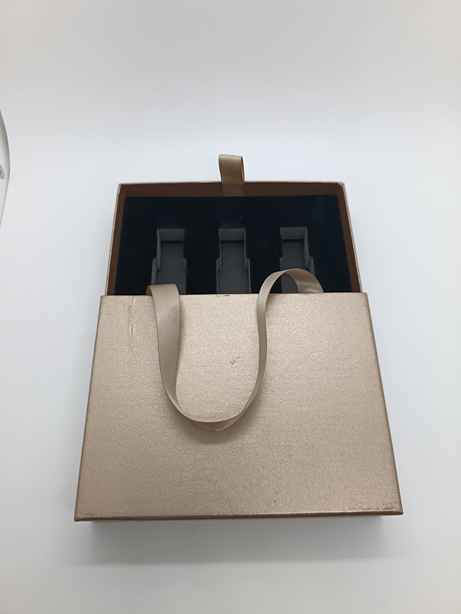 Perfume oil bottle gift gold box bag for set of 3 6ml