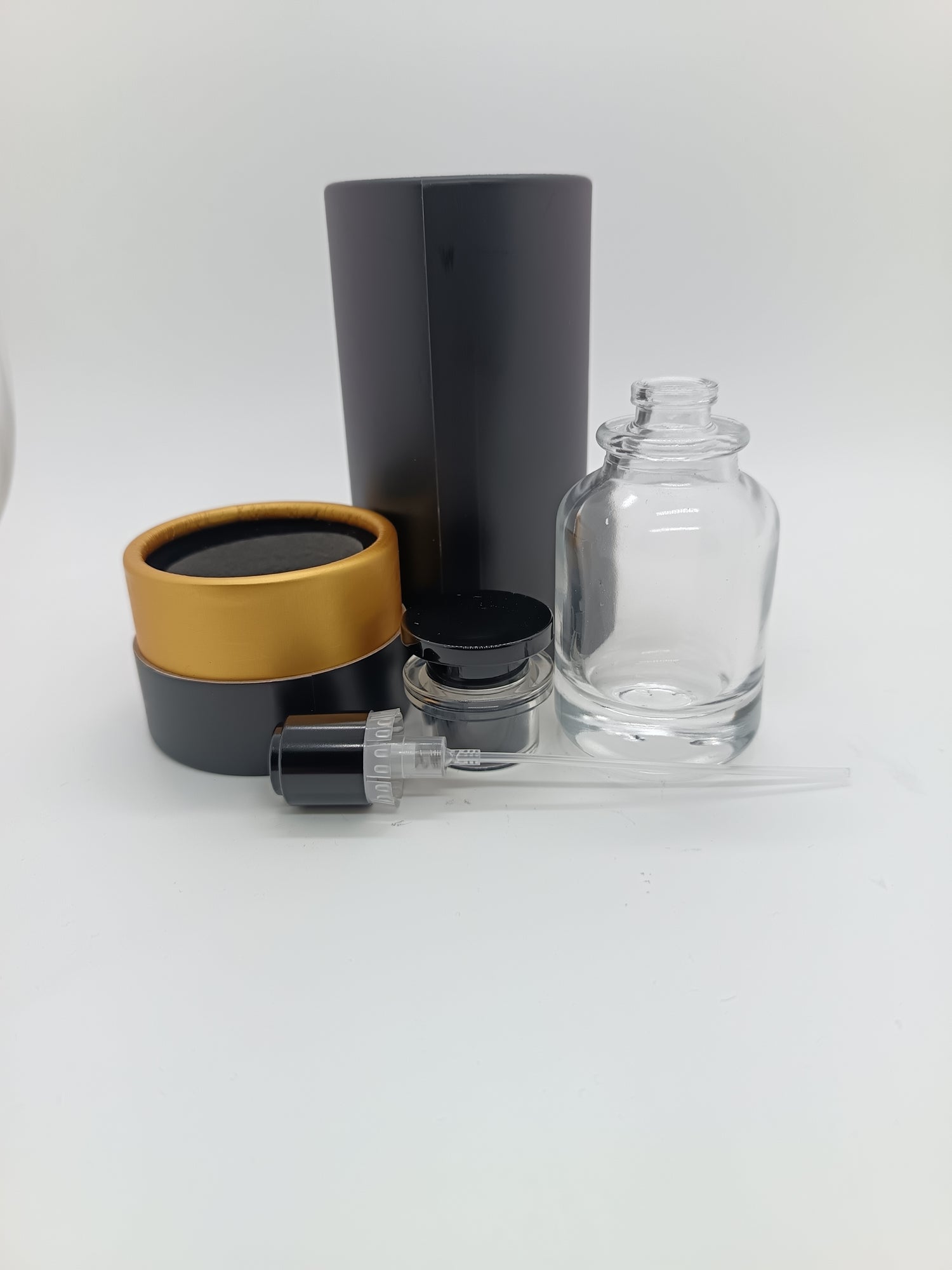 Empty perfume bottle with black lid and matching black box 30ml - crimp cap
