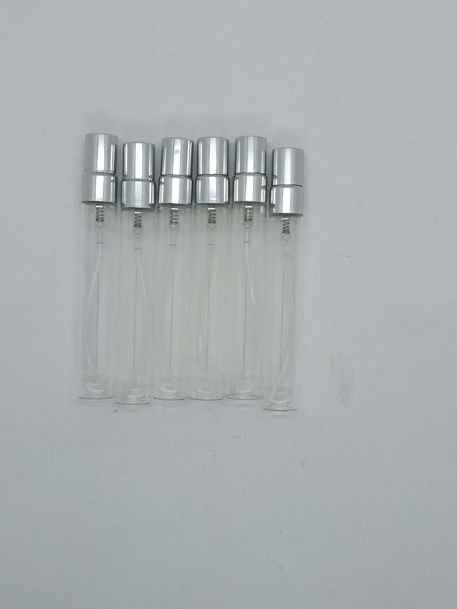 Glass spray bottles with silver lid 10ml pack of 12
