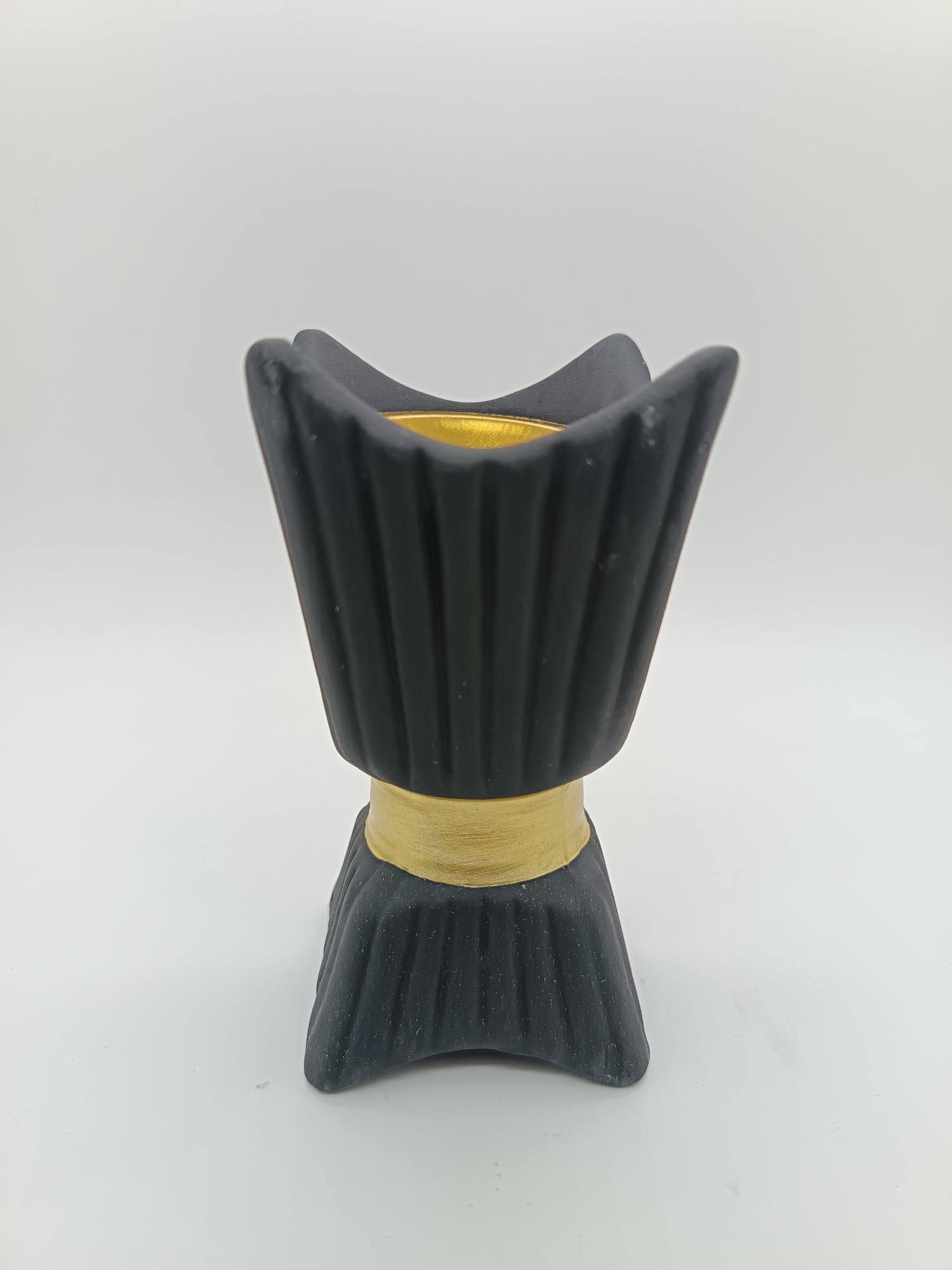 Black ribbed ceramic open bakhoor burner 12cm
